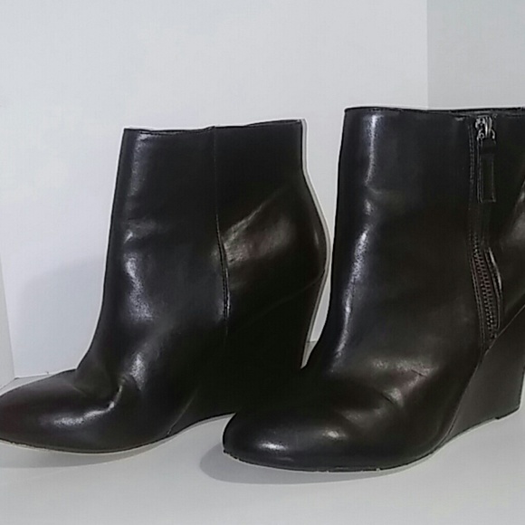 Ann Taylor Loft Booties black women's 8 - Picture 1 of 5